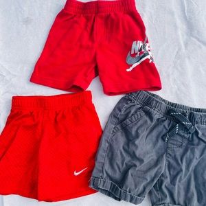 Boy 2T Shorts bundle